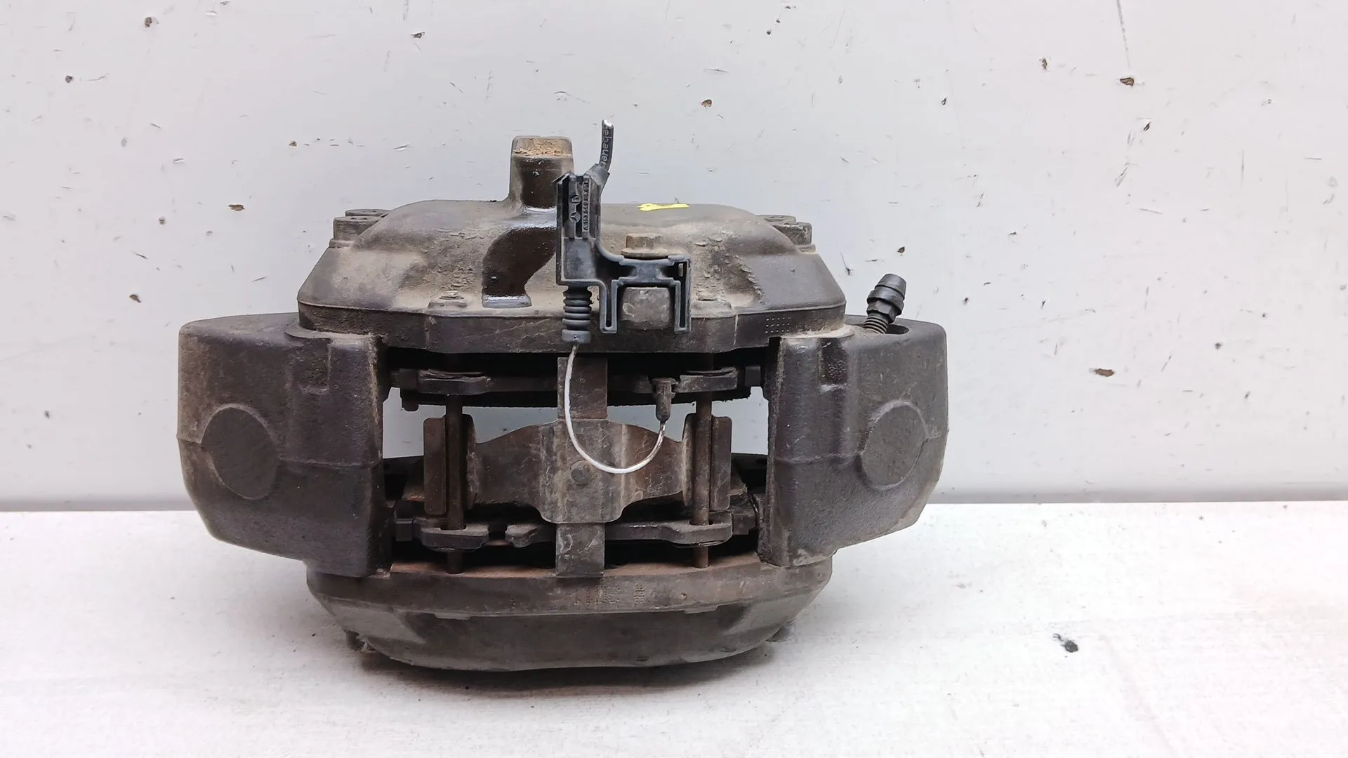 Pinza Freno Delantera Izquierda para Mercedes-Benz Clase M (W163)