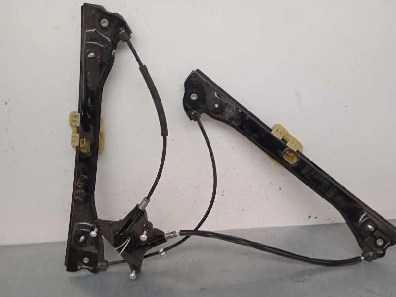 Elevalunas Delantero Izquierdo para Seat Toledo (Kg3)