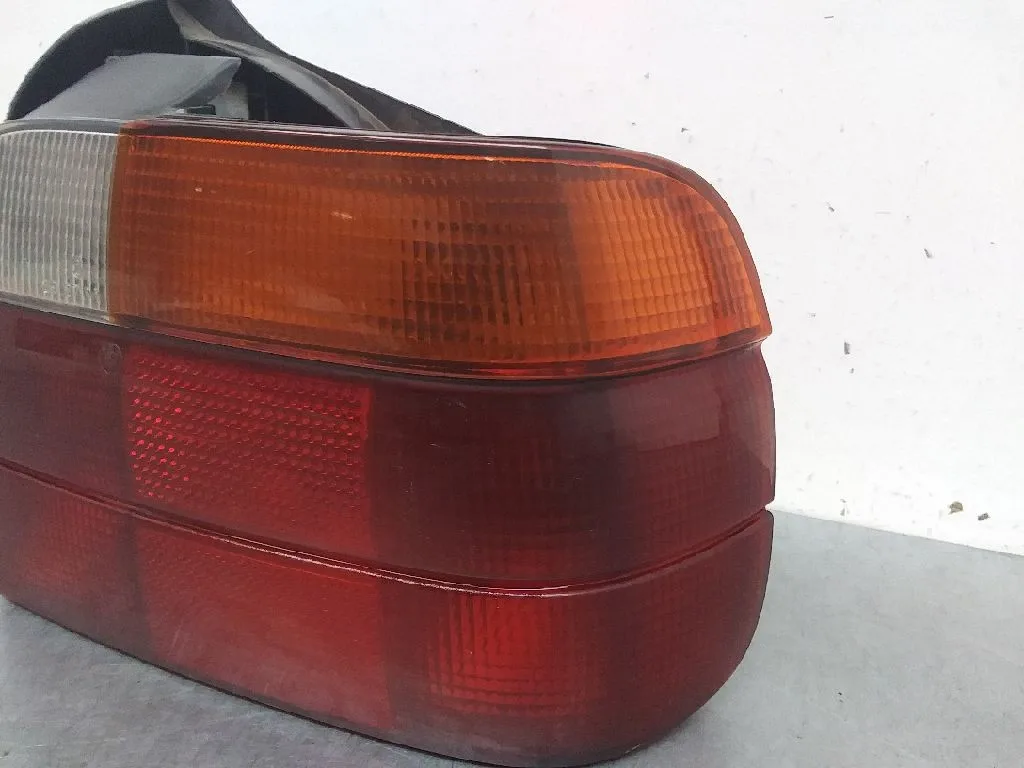 Piloto Trasero Derecho para Bmw Serie 3 Compacto (E36)