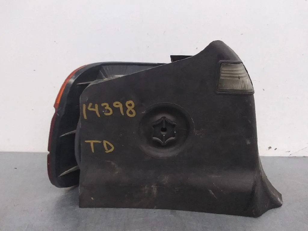 Piloto Trasero Derecho para Bmw Serie 3 Compacto (E36)