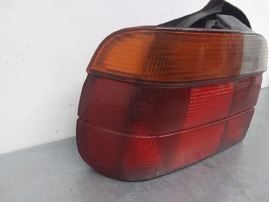 Piloto Trasero Izquierdo para Bmw Serie 3 Compacto (E36)