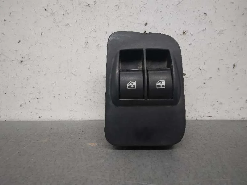 Mando Elevalunas Delantero Izquierdo para Fiat Qubo (300)
