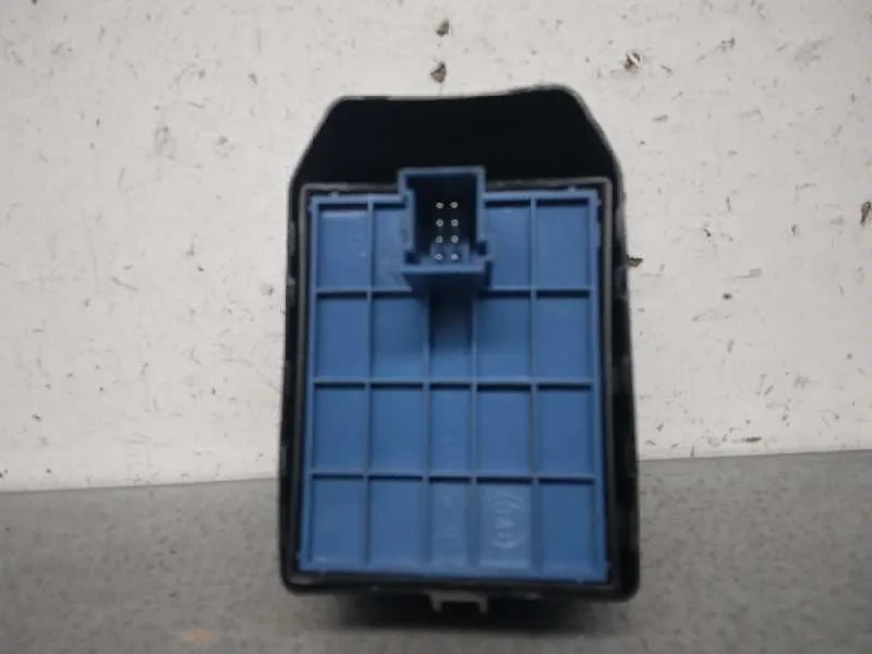 Mando Elevalunas Delantero Izquierdo para Fiat Qubo (300)