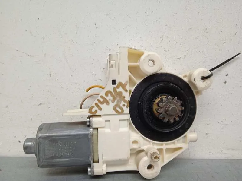 Motor Elevalunas Delantero Izquierdo para Ford Focus Sportbreak (Cap)