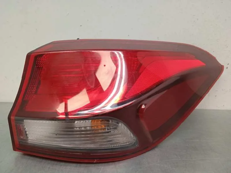 Piloto Trasero Derecho para Hyundai I30 Cw (Pd)