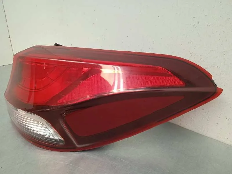 Piloto Trasero Derecho para Hyundai I30 Cw (Pd)