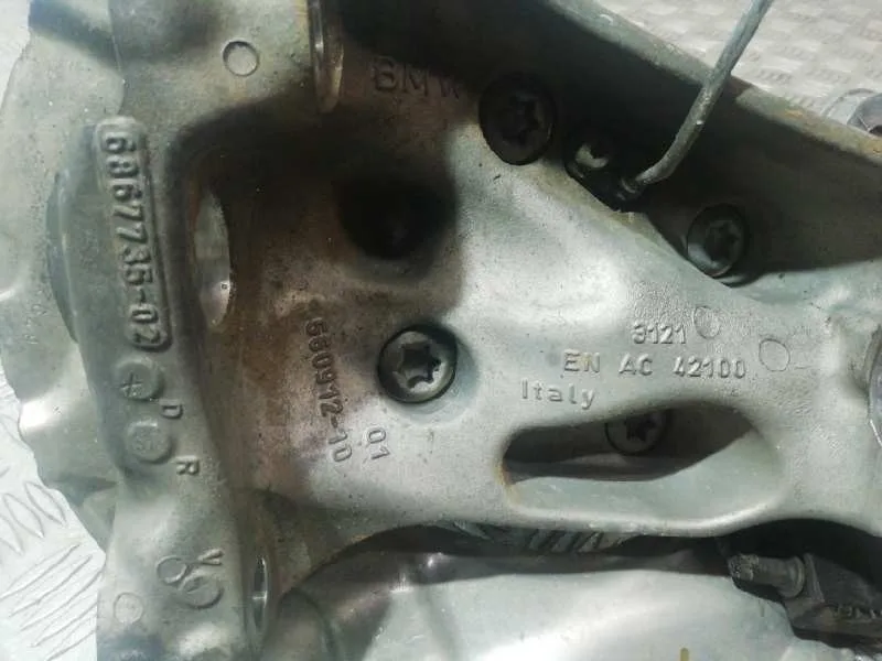 Mangueta Delantera Izquierda para Bmw Serie 3 Lim. (F30)