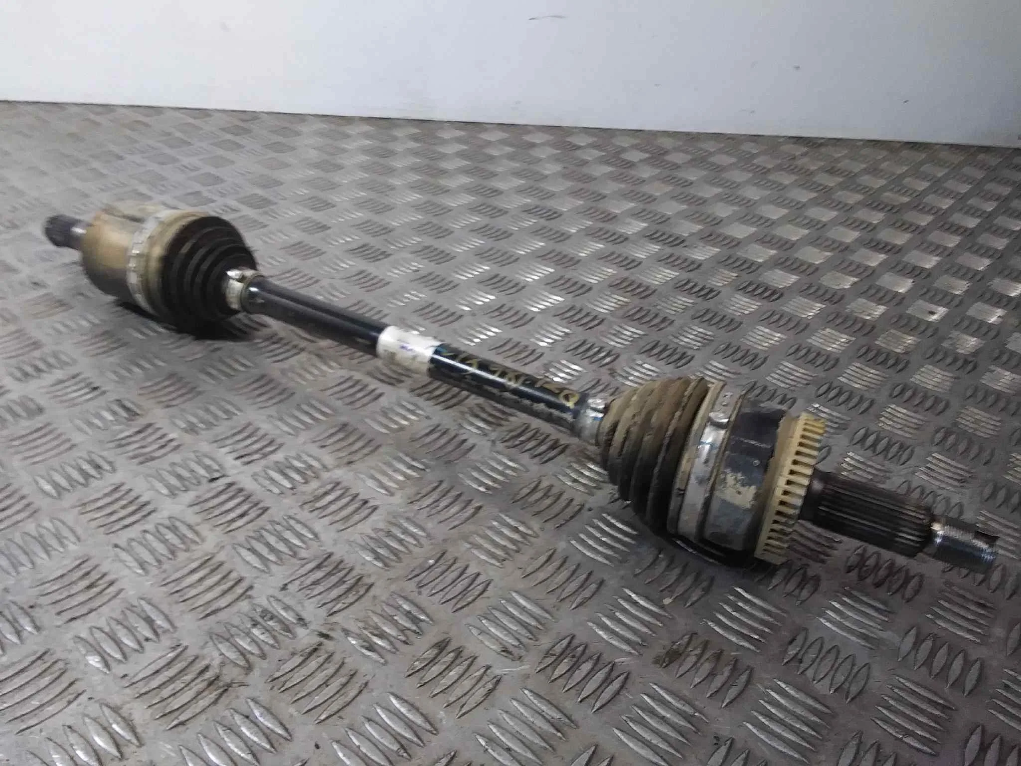Transmision Delantera Izquierda para Hyundai Tucson
