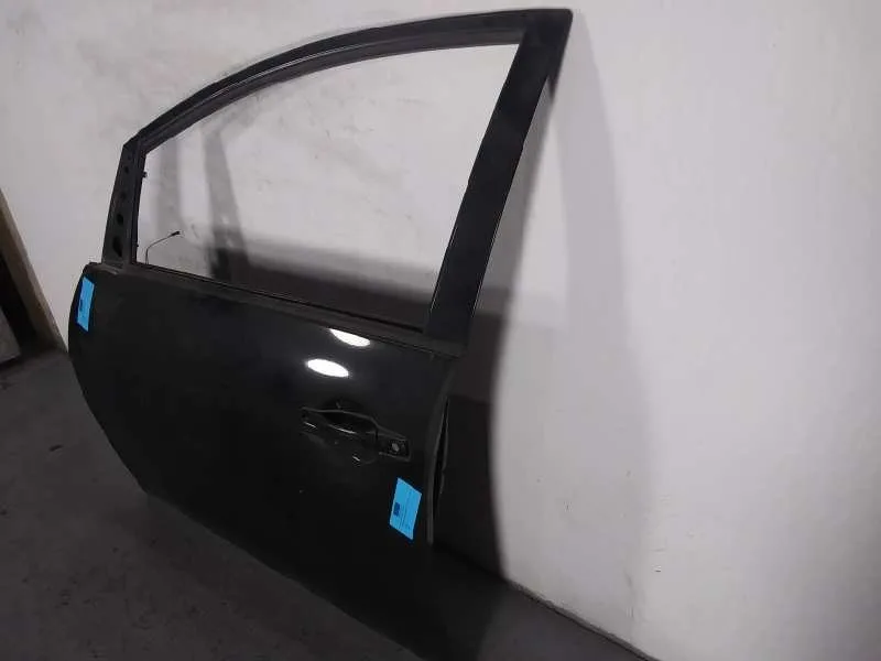Puerta Delantera Izquierda para Mitsubishi Grandis (Na0W)