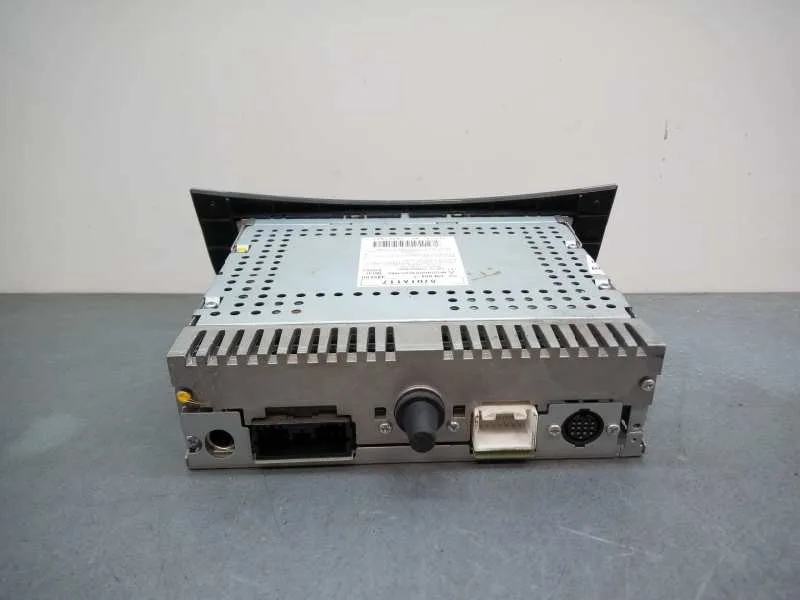 Sistema Audio / Radio Cd para Mitsubishi Grandis (Na0W)