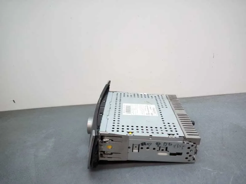 Sistema Audio / Radio Cd para Mitsubishi Grandis (Na0W)