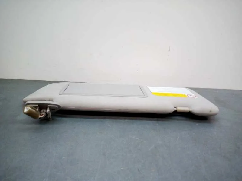 Parasol Derecho para Mitsubishi Grandis (Na0W)