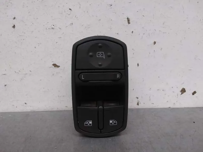 Mando Elevalunas Delantero Izquierdo para Opel Corsa D