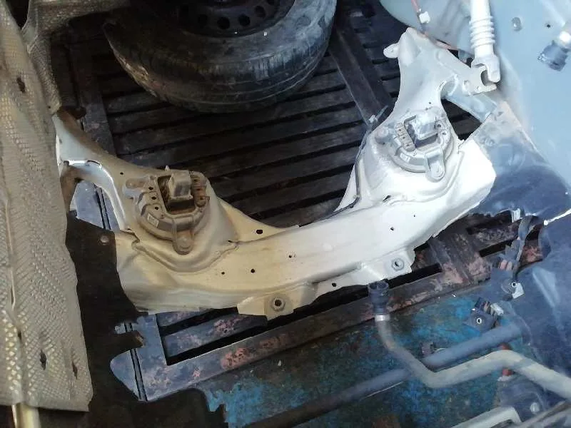 Puente Delantero para Bmw Serie 5 Lim. (F10)