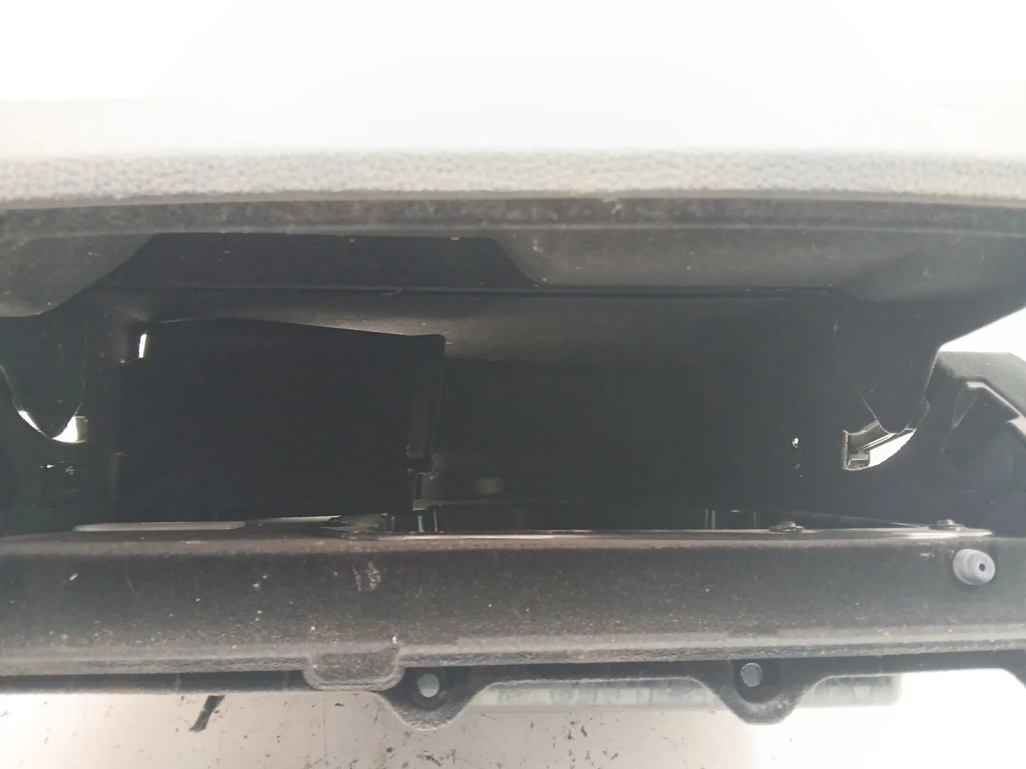 Guantera para Bmw Serie 5 Lim. (F10)