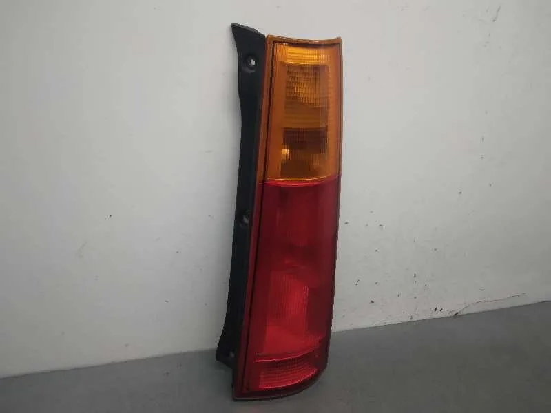 Piloto Trasero Derecho para Honda Cr-V (Rd1/3)