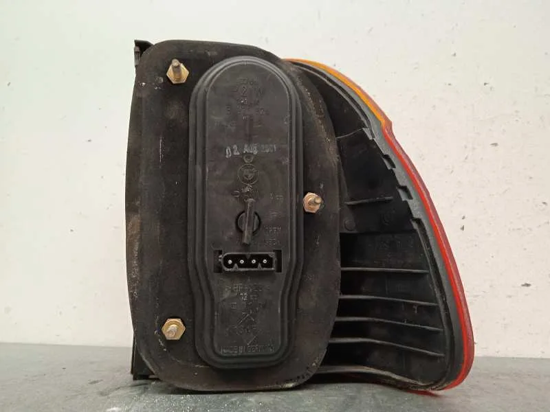 Piloto Trasero Izquierdo para Bmw Serie 5 Touring (E39)