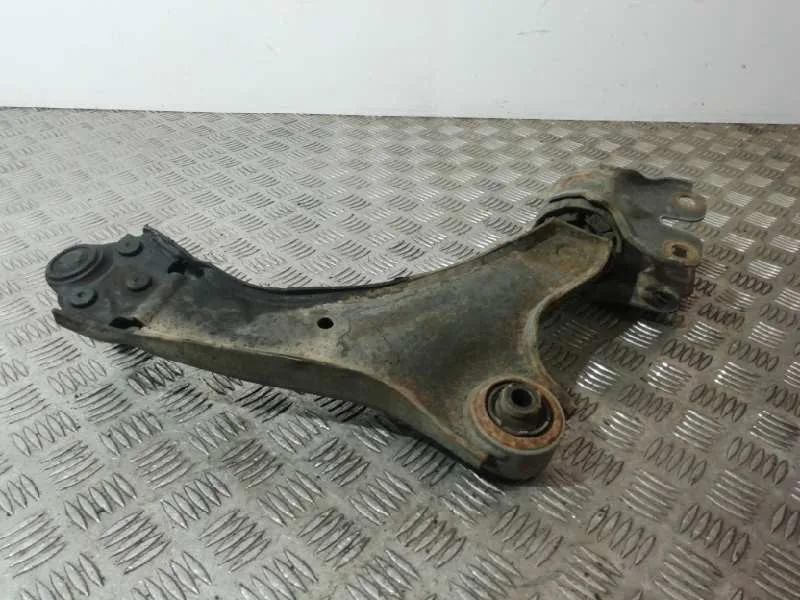 Brazo Suspension Inferior Delantero Izquierdo para Ford Mondeo Ber. (Ca2)
