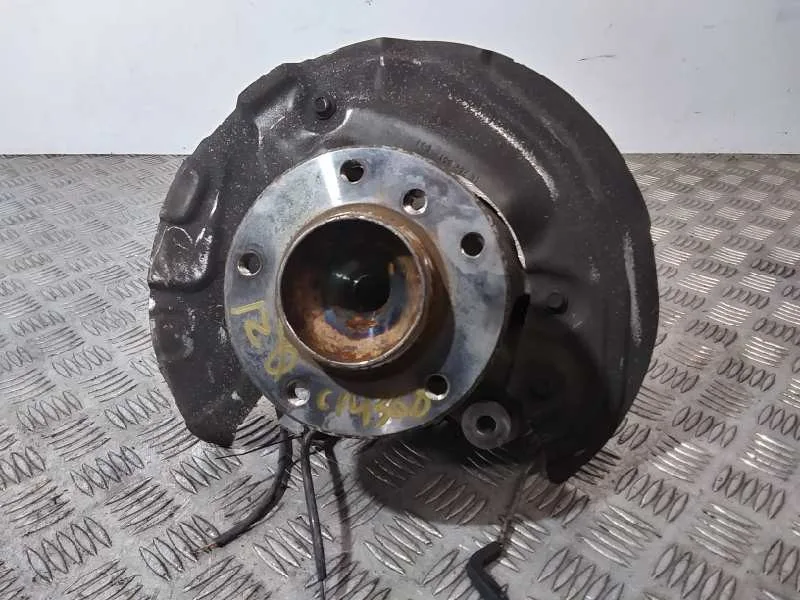 Mangueta Delantera Izquierda para Bmw Serie 3 Berlina (E90)