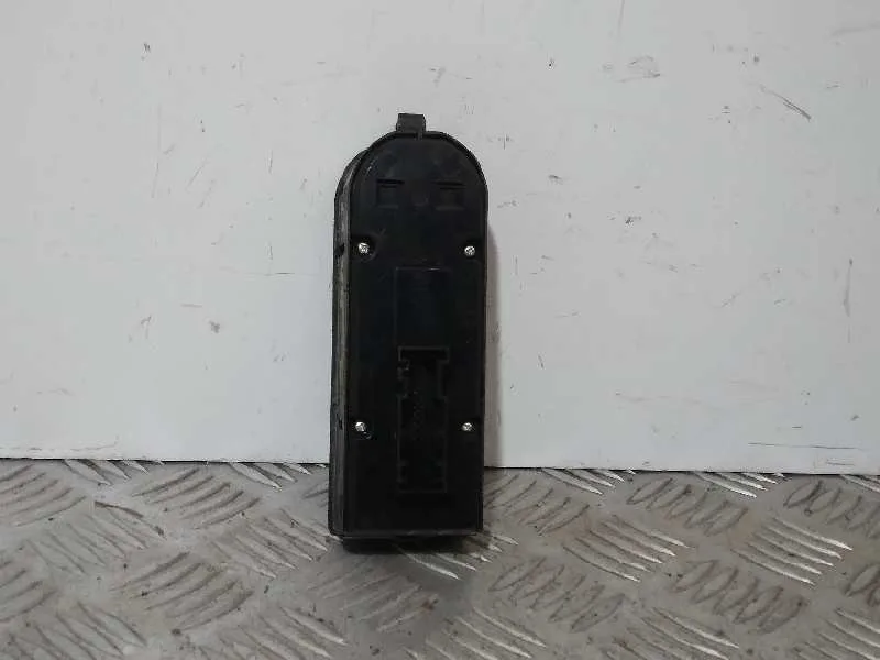 Mando Elevalunas Delantero Izquierdo para Opel Astra H Ber.