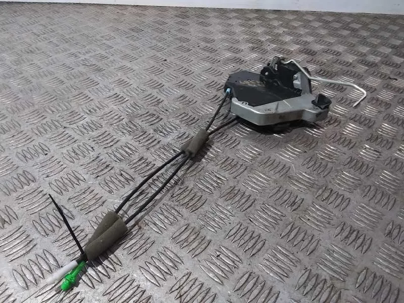 Cerradura Puerta Delantera Derecha para Lexus Is