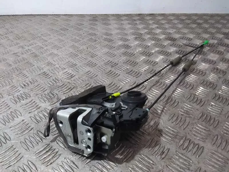 Cerradura Puerta Trasera Izquierda para Lexus Is