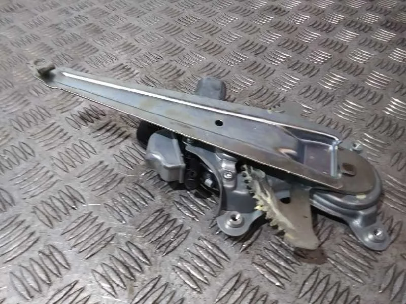 Elevalunas Trasero Derecho para Lexus Is