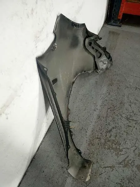 Aleta Delantera Izquierda para Toyota Prius (Nhw20)