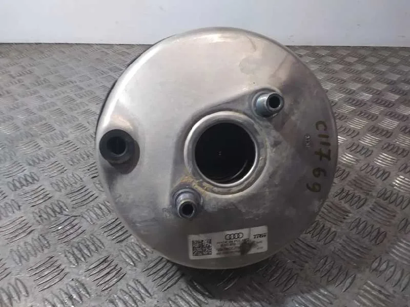 Servofreno para Audi A4 Berlina (8W2)