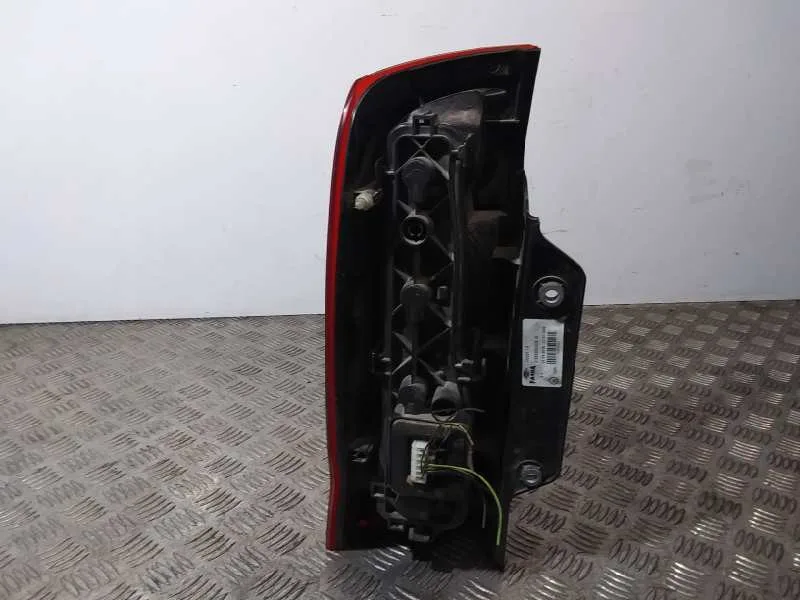 Piloto Trasero Derecho para Fiat Fiorino