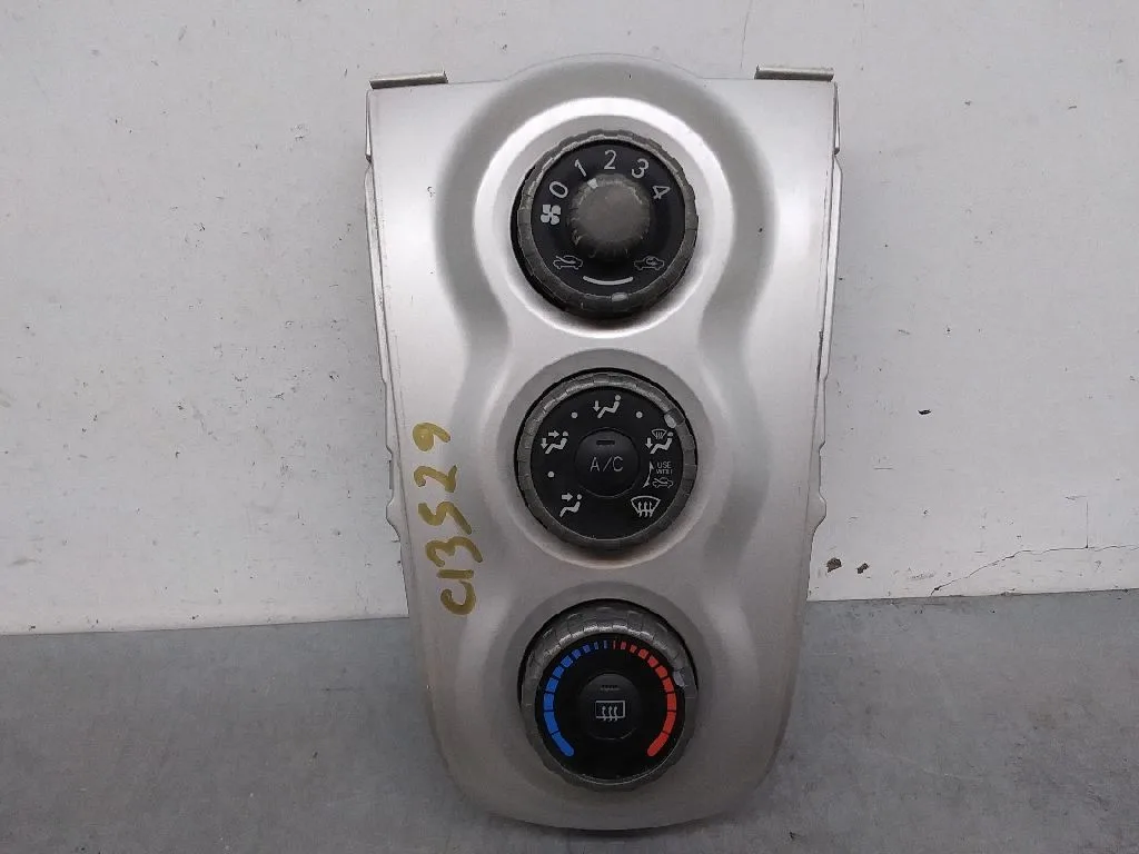 Mando Climatizador para Toyota Yaris (Ksp9/Scp9/Nlp9)