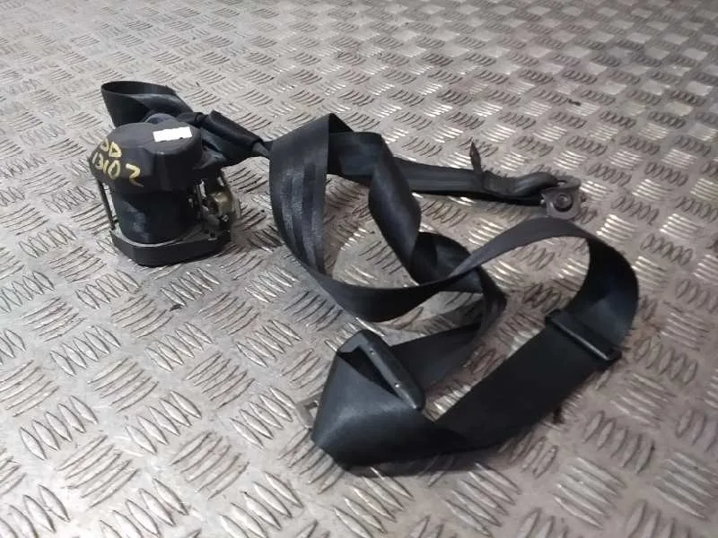 Cinturon Seguridad Delantero Derecho para Nissan Interstar Mod. 04 (X70)