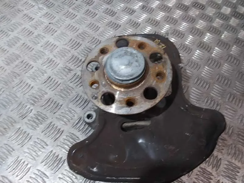 Mangueta Delantera Derecha para Mercedes-Benz Clase C (W204) Berlina