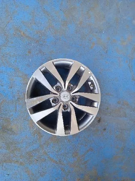 Llanta para Hyundai I30 Cw (Pd)
