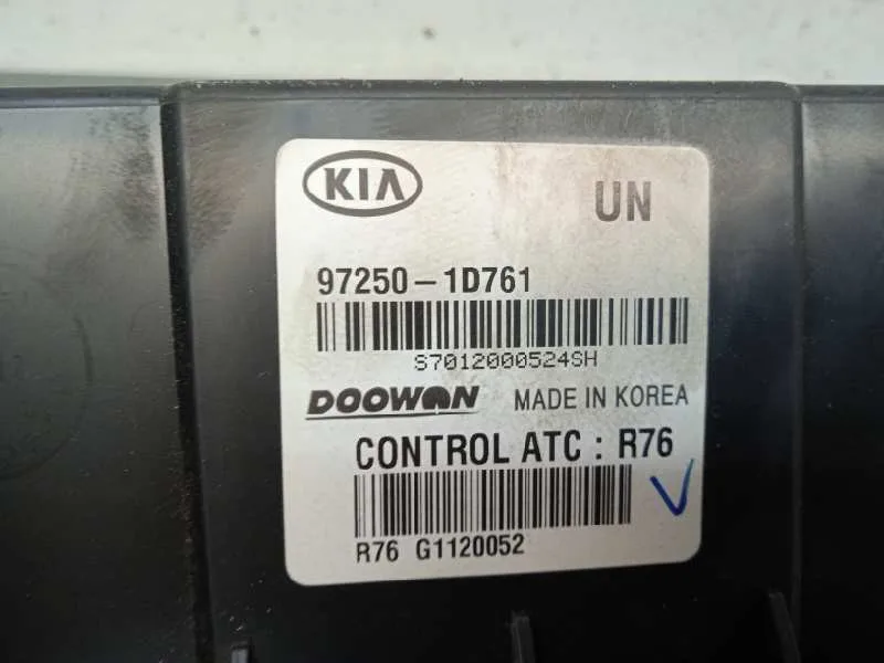 Mando Climatizador para Kia Carens (Un)