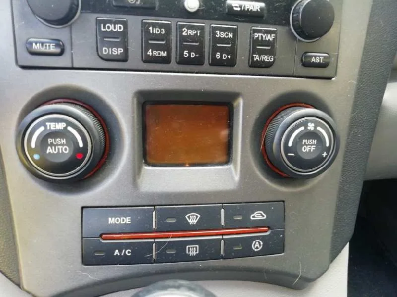 Mando Climatizador para Kia Carens (Un)