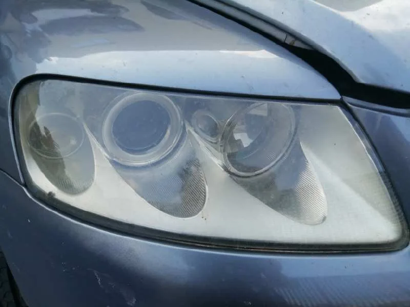 Faro Derecho para Volkswagen Touareg (7La)