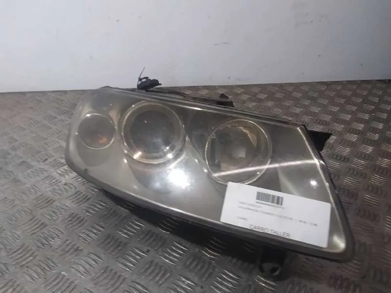 Faro Derecho para Volkswagen Touareg (7La)
