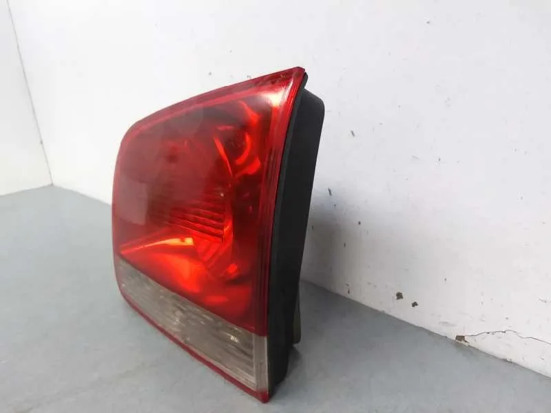 Piloto Trasero Derecho Interior para Volkswagen Touareg (7La)