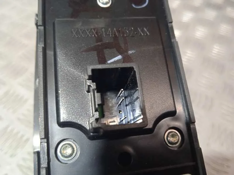 Mando Elevalunas Delantero Izquierdo para Ford Focus Lim. (Cb8)