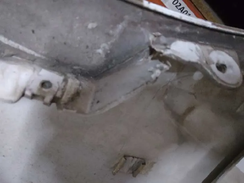 Paragolpes Trasero para Ford Focus Lim. (Cb8)