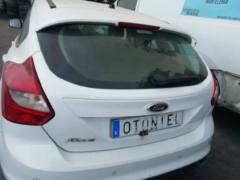 Porton Trasero para Ford Focus Lim. (Cb8)