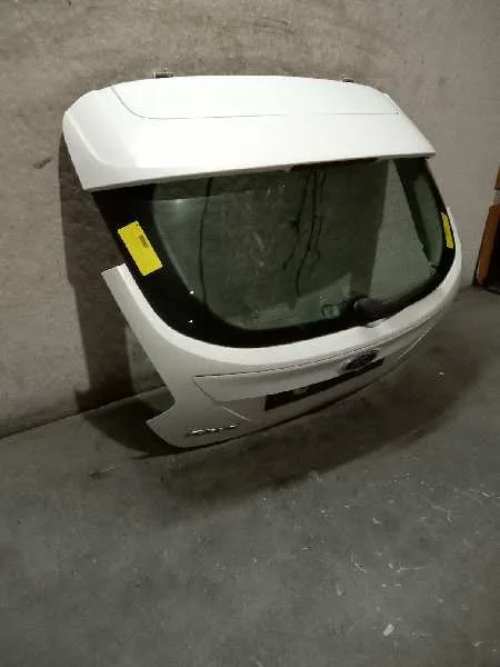 Porton Trasero para Ford Focus Lim. (Cb8)
