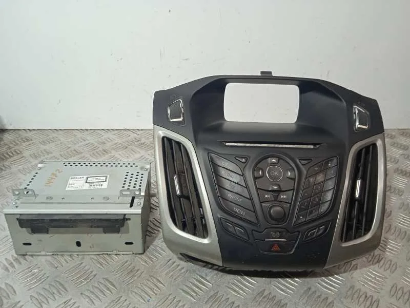 Sistema Audio / Radio Cd para Ford Focus Lim. (Cb8)