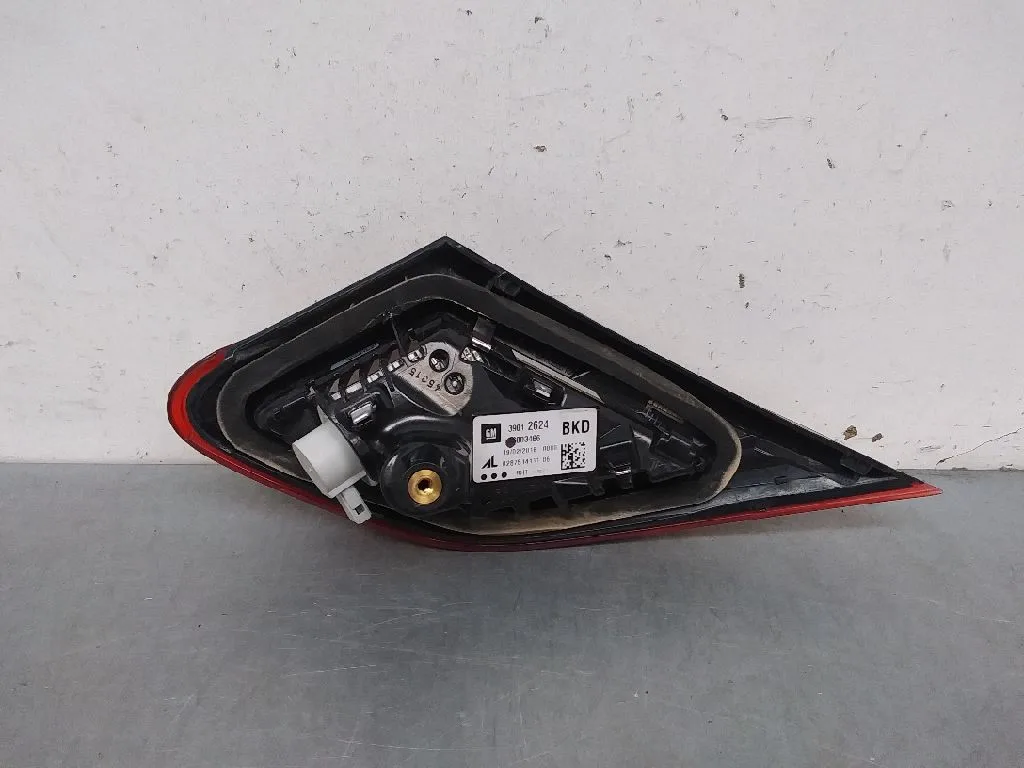 Piloto Trasero Derecho Interior para Opel Corsa E