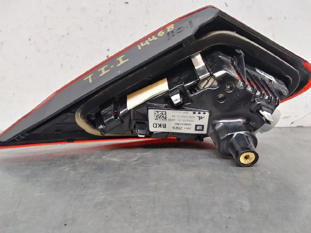 Piloto Trasero Izquierdo Interior para Opel Corsa E