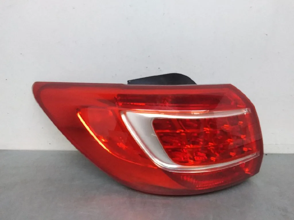 Piloto Trasero Izquierdo para Kia Sportage