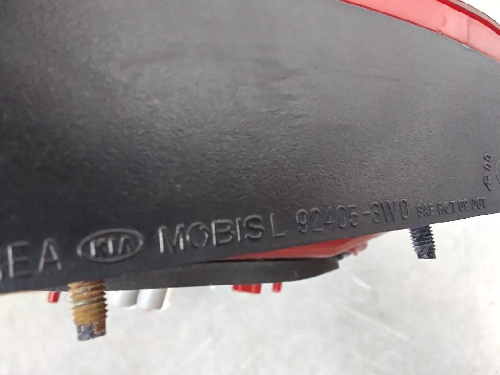 Piloto Trasero Izquierdo Interior para Kia Sportage