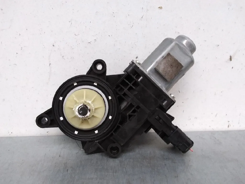 Motor Elevalunas Delantero Derecho para Hyundai I30 Cw (Pd)