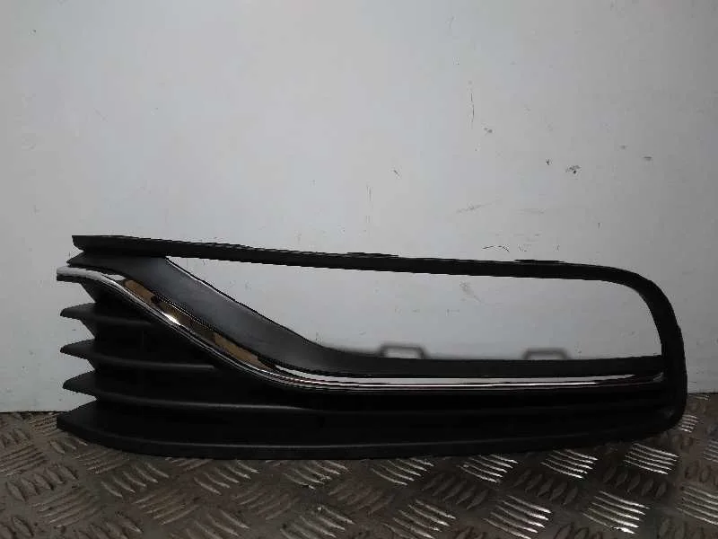 Rejilla Paragolpes Izquierda para Volkswagen Polo (6R1)